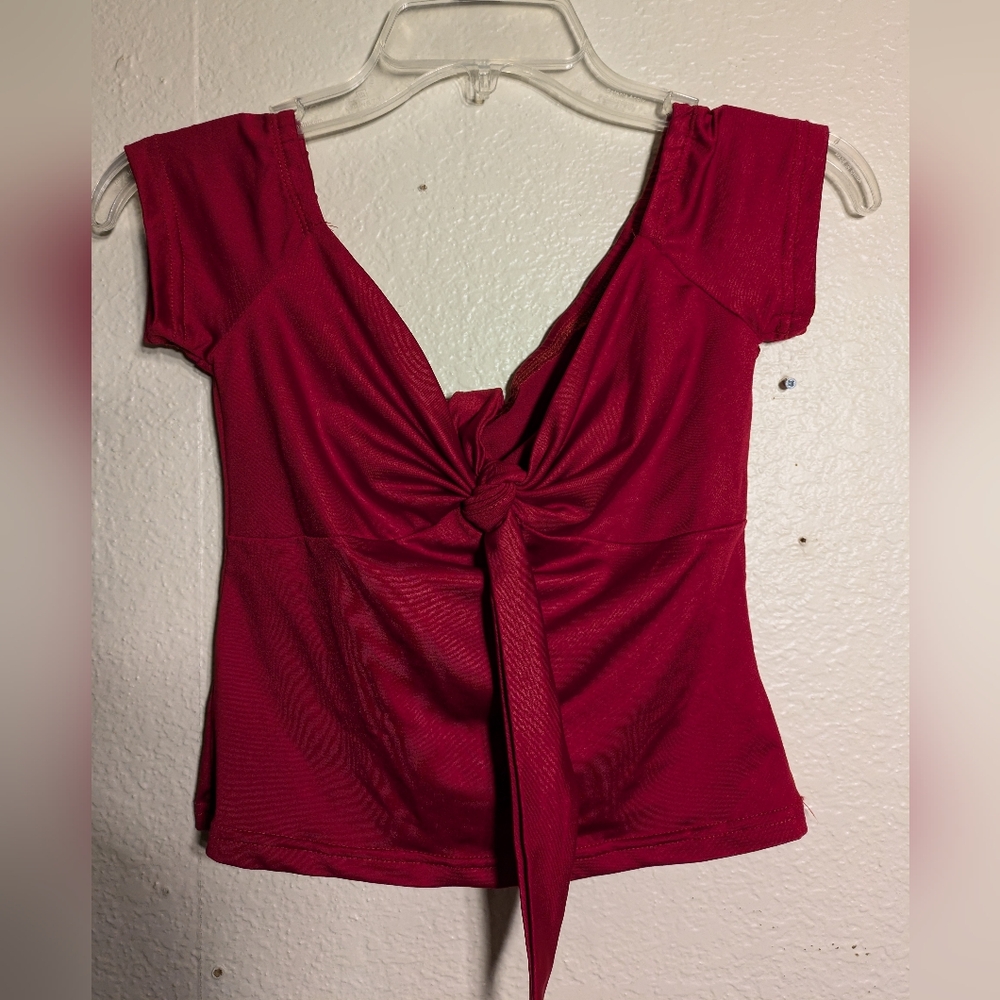 Fitted Red Cap Sleeve Tie Front Blouse Size Small
